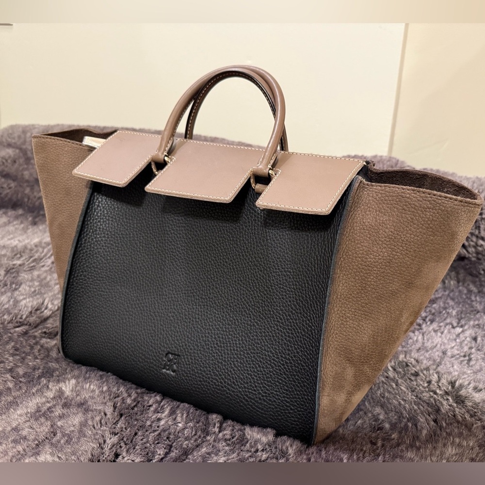 Authentic Carolina Herrera Vendome tote handbag